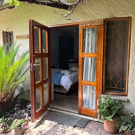 Celtis Lane Guest House Боксбург Экстерьер фото