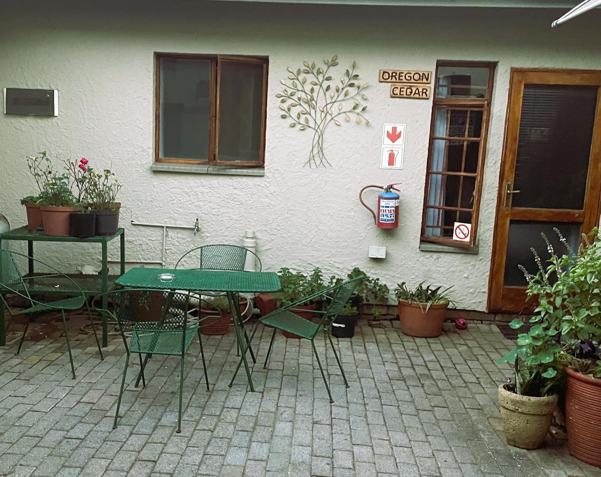 Celtis Lane Guest House Боксбург Экстерьер фото